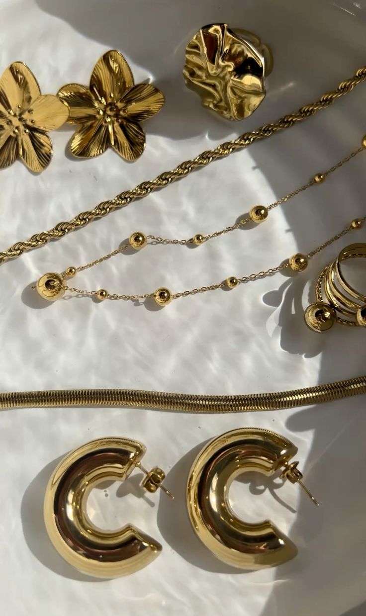 Comment entretenir tes bijoux My Golden Aura ?