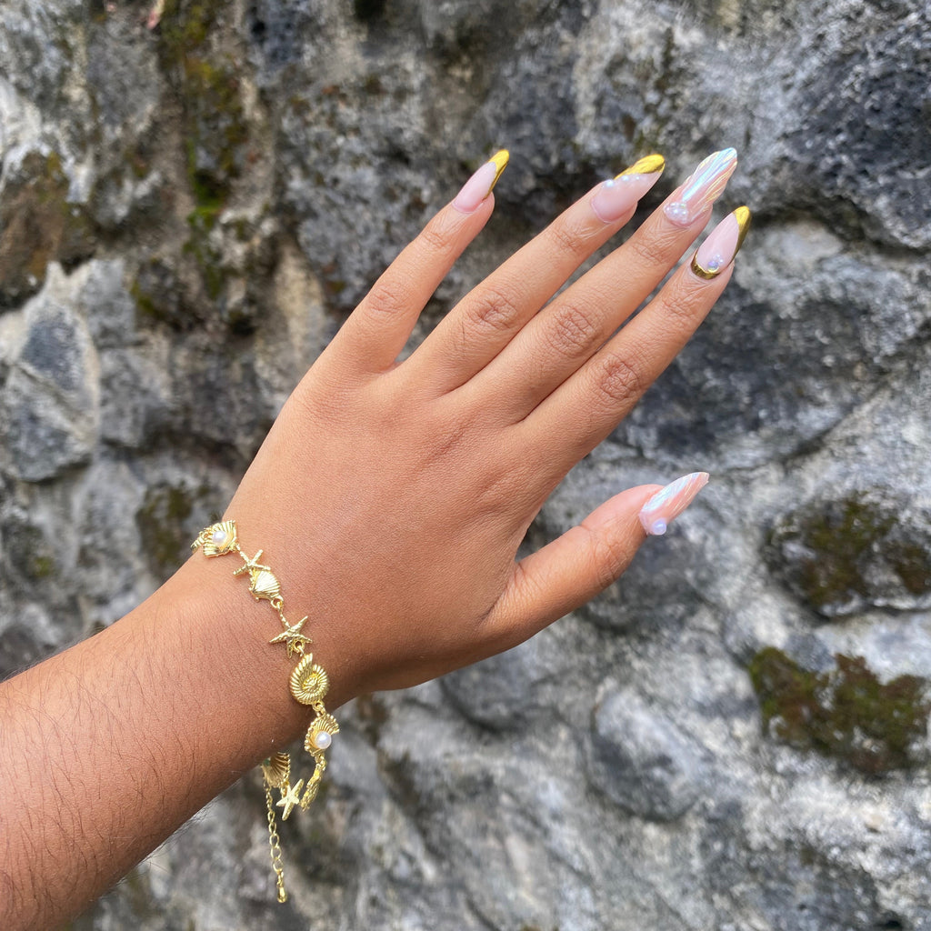 Coquillage doré